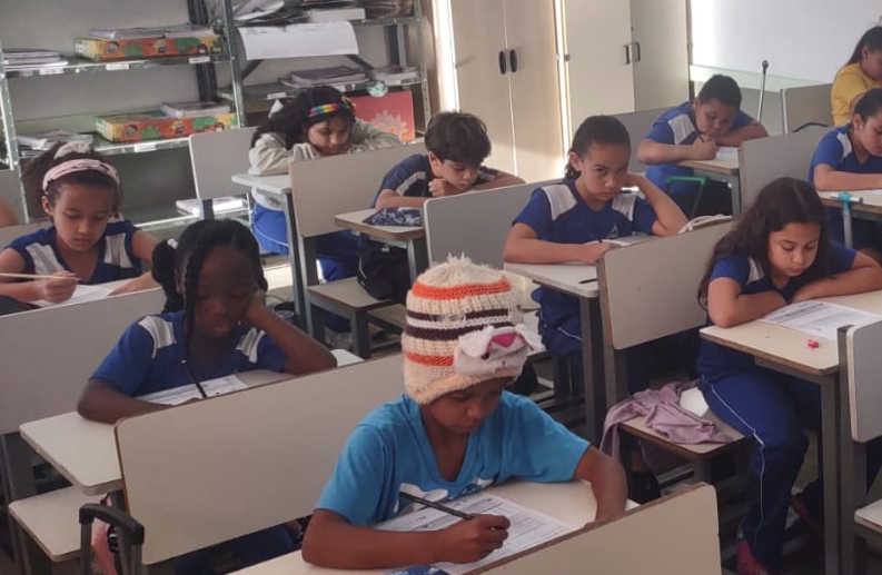 Alunos do Colégio Romanelli são destaque em Olimpíadas de Matemática